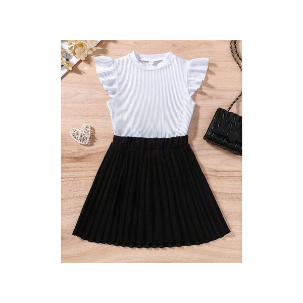 Pleated Black/White Dress